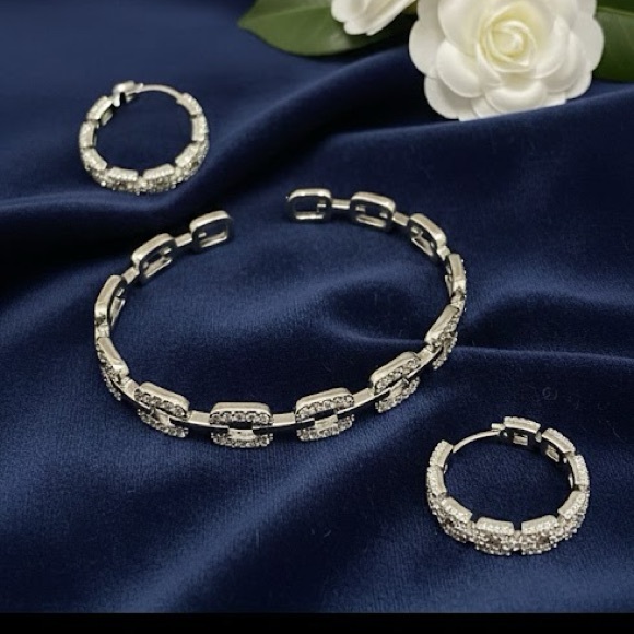 Jewelry - Dazzling Silver Bracelet and Earring Set